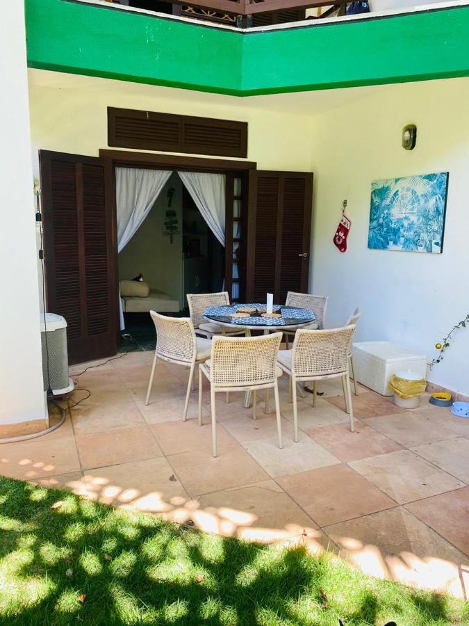 Apartamento Em Frente Ao Mar E Na Vila Praia do Forte Exterior foto